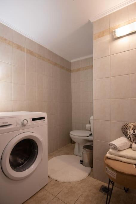 Lovely,Central, Spacious 2-Bedrooms Apartment Piraeus Ngoại thất bức ảnh