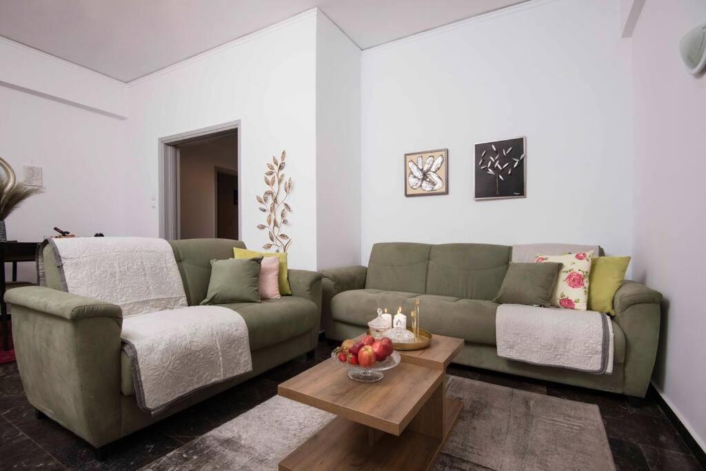 Lovely,Central, Spacious 2-Bedrooms Apartment Piraeus Ngoại thất bức ảnh