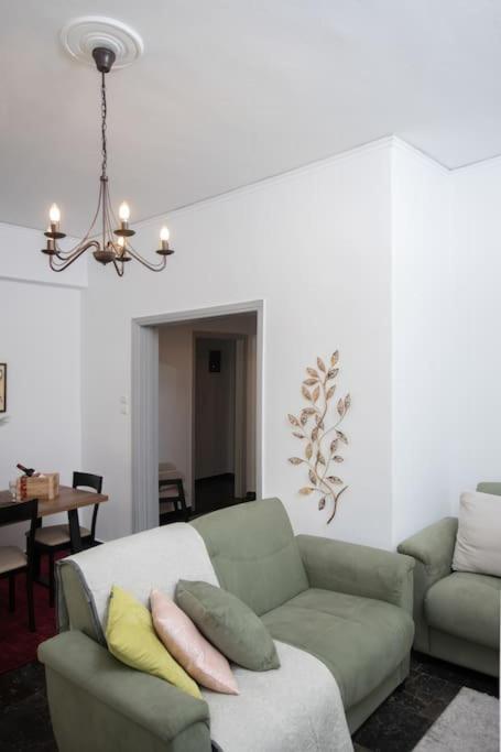 Lovely,Central, Spacious 2-Bedrooms Apartment Piraeus Ngoại thất bức ảnh